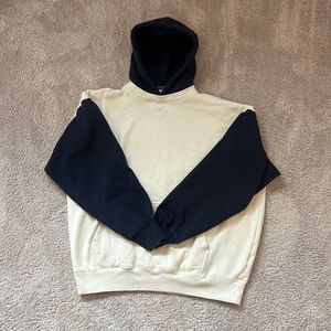 Brandy Melville cream and navy sweatshirt!